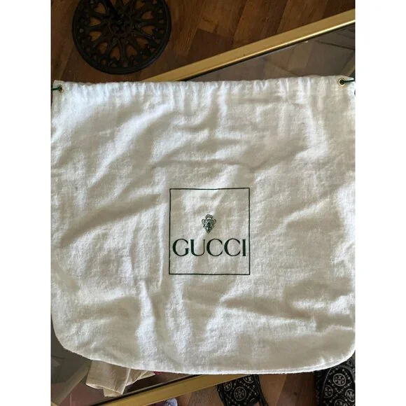 Gucci Pink Leather Wallet With Signature GG Pattern & Multiple Card Slots - Picture 9 of 9